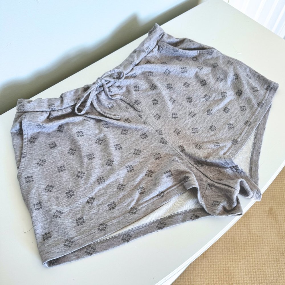 la Vie en Rose Soft Grey PJ Shorts | US M